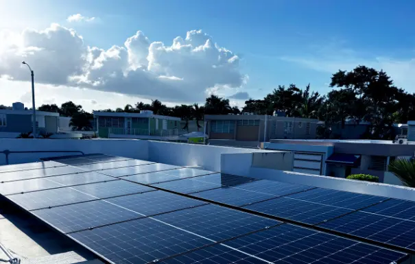 1-Pager - TEMA 6 Operación y Mantenimiento - FLYER (Real Estate Flyer)